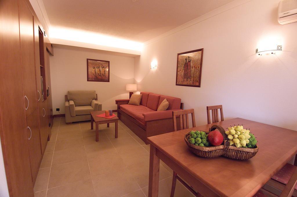 Apartamentos Alvaflor Куартейра Екстер'єр фото