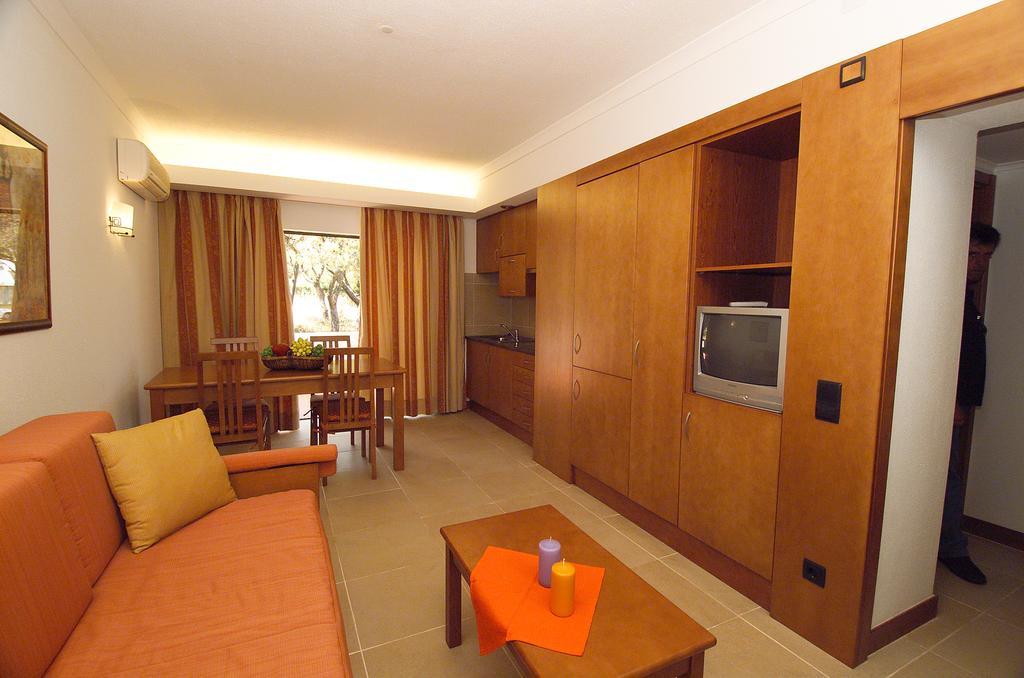 Apartamentos Alvaflor Куартейра Екстер'єр фото